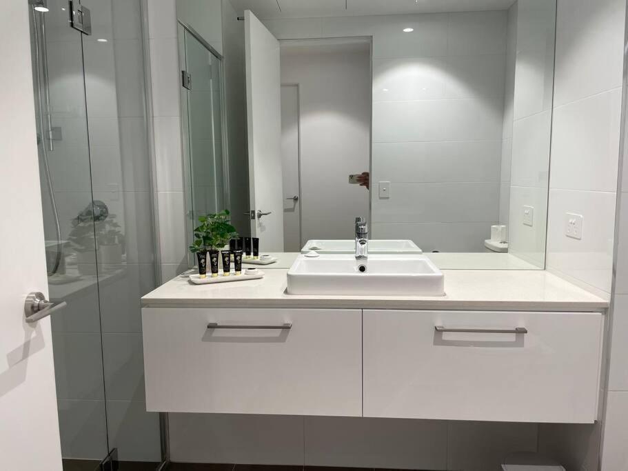 Lux 3 Bedroom Apartment In Southbank Melbourne Exterior photo